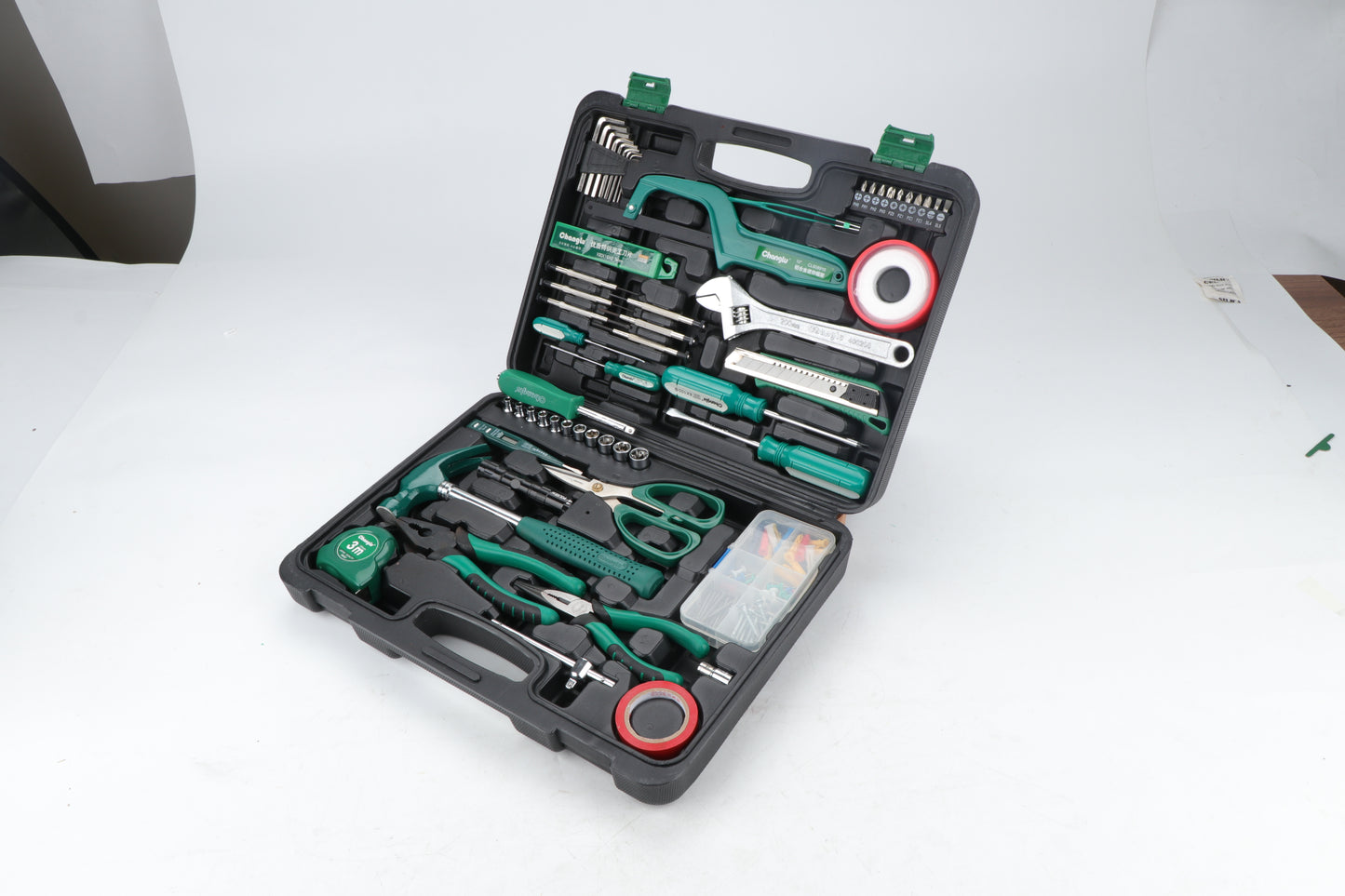 123-piece household tool set