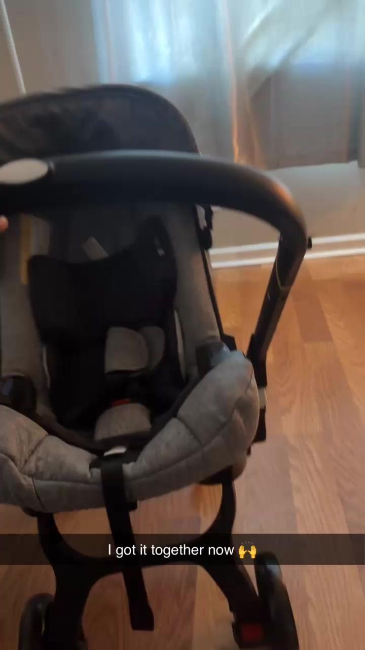 Foldable Newborn Baby Stroller – Safe, Reversible & Travel-Ready with Free Bag